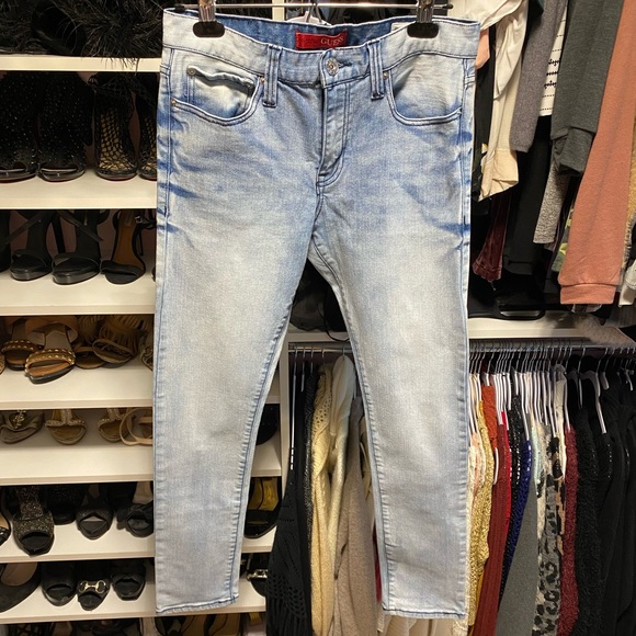 Mens Guess Jeans, Light Blue Wash, Size 31/30. - Picture 1 of 8